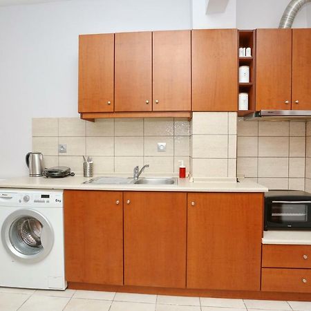 Pantheon City Center Studio Apartment Солун Екстериор снимка