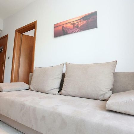 Pantheon City Center Studio Apartment Солун Екстериор снимка