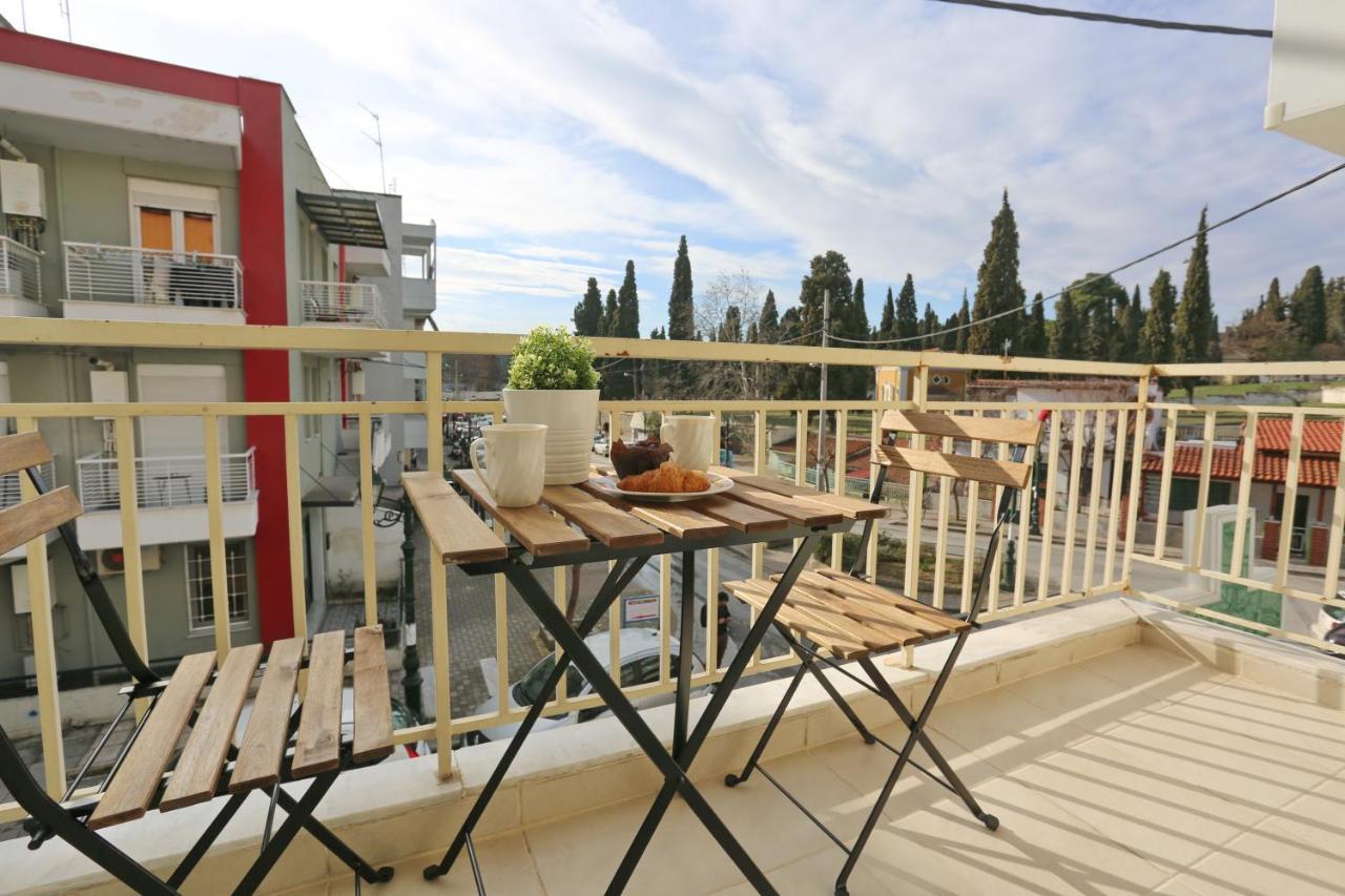 Pantheon City Center Studio Apartment Солун Екстериор снимка