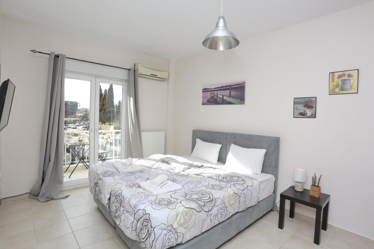 Pantheon City Center Studio Apartment Солун Екстериор снимка