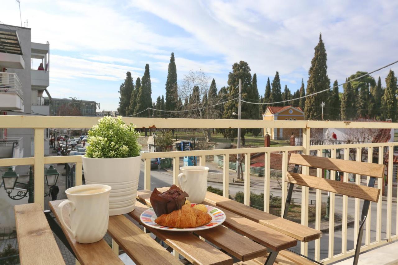 Pantheon City Center Studio Apartment Солун Екстериор снимка