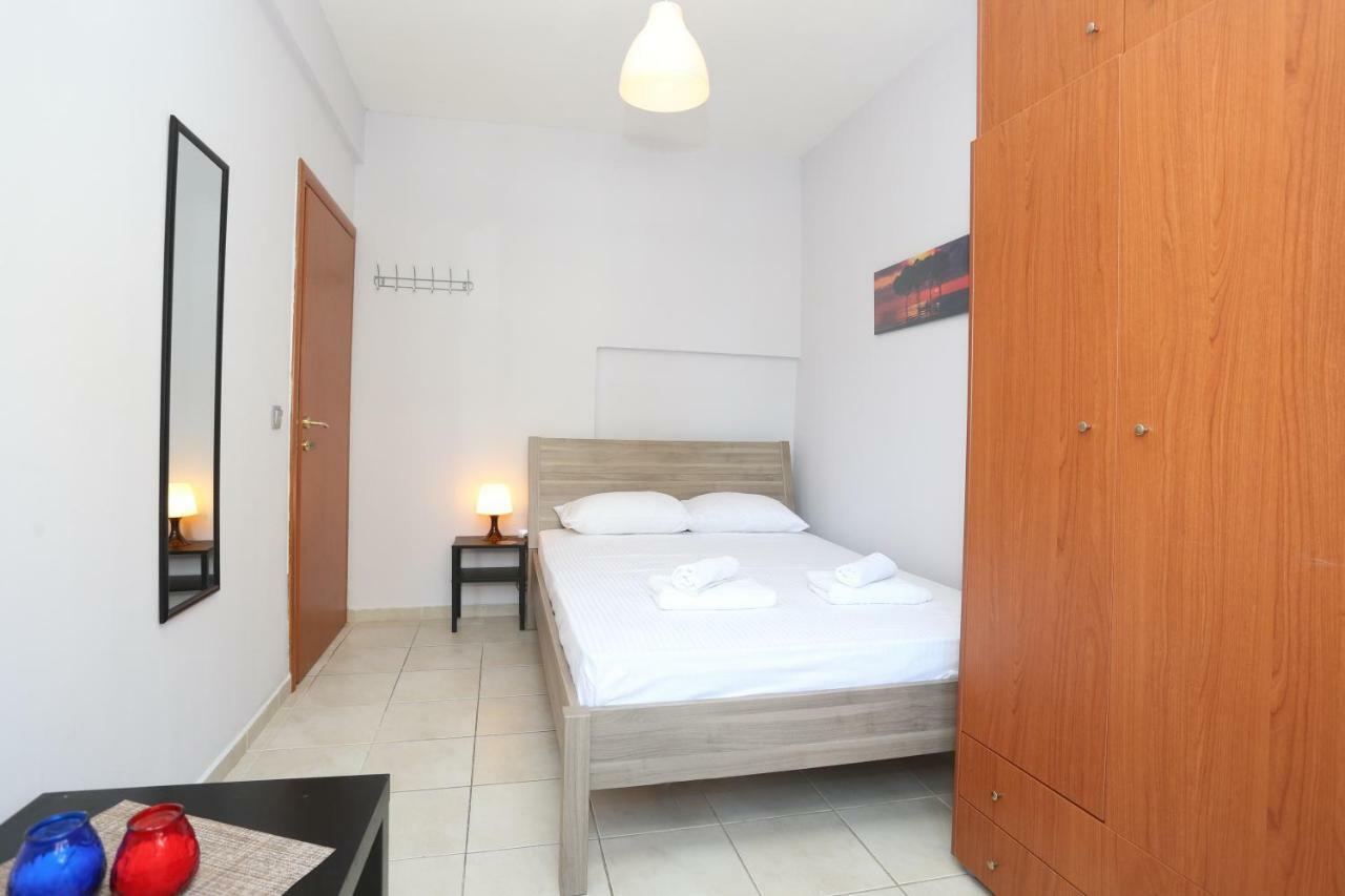 Pantheon City Center Studio Apartment Солун Екстериор снимка